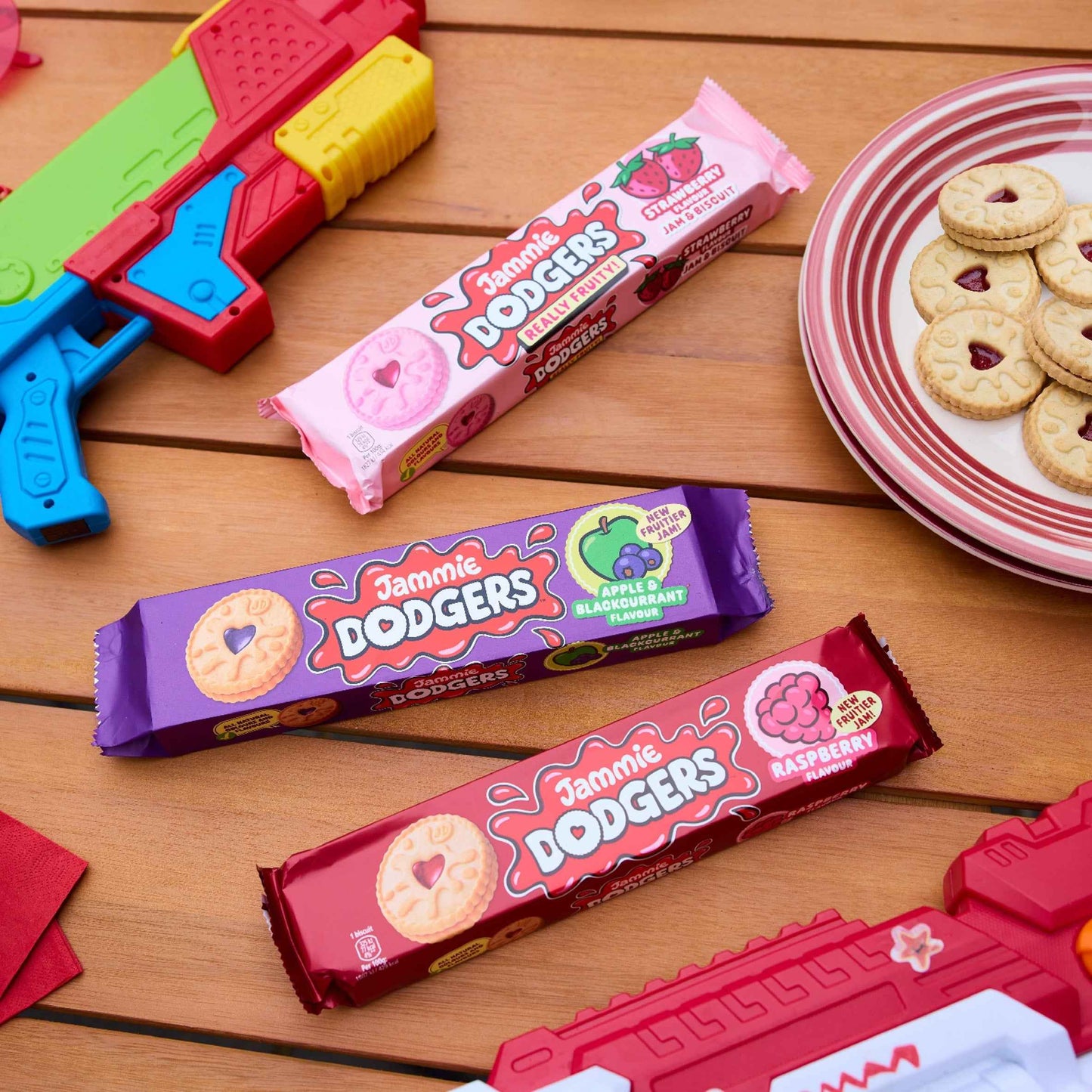 Jammie Dodgers Biscuits 140g extra photo