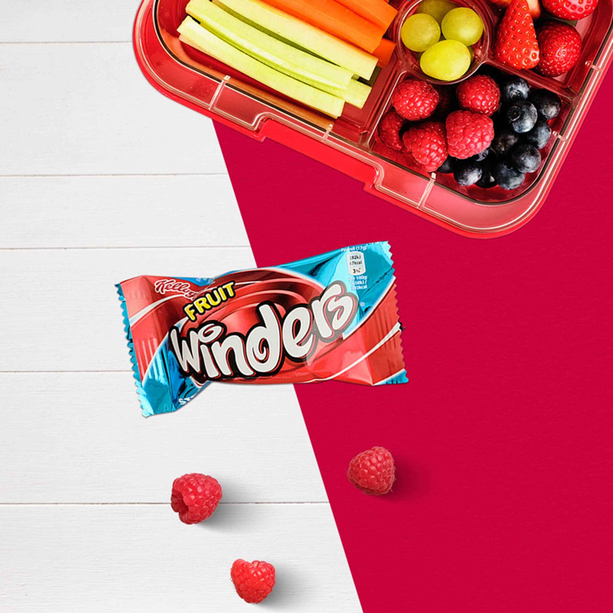 Kellogg's Fruit Winders Strawberry Snack Rolls 5x17g gallery