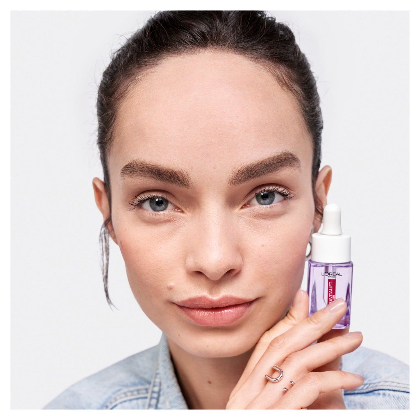 L'Oreal Paris Revitalift Filler Hyaluronic Anti-wrinkle serum 15ml — image 5