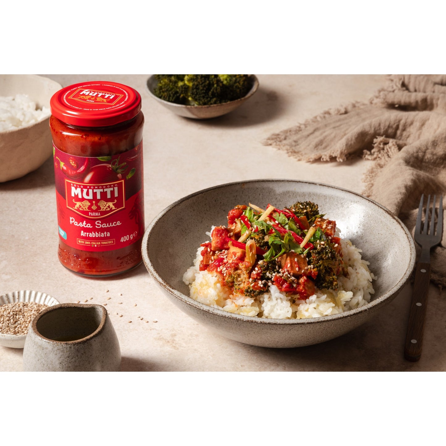 Mutti Tomato Pasta Sauce with Chilli 400g — image 3