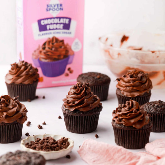 SILVER SPOON Chocolate Fudge Flavour Icing — Great British Imports
