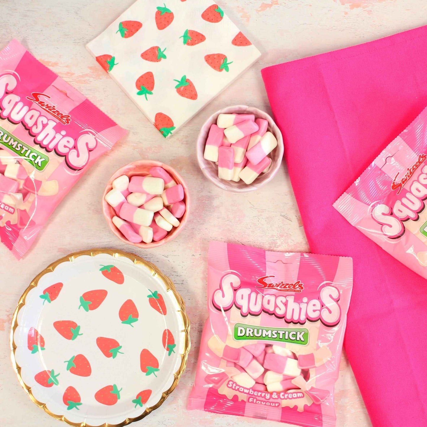 Swizzels Drumstick Squashies - Strawberry & Cream Flavour 140g
