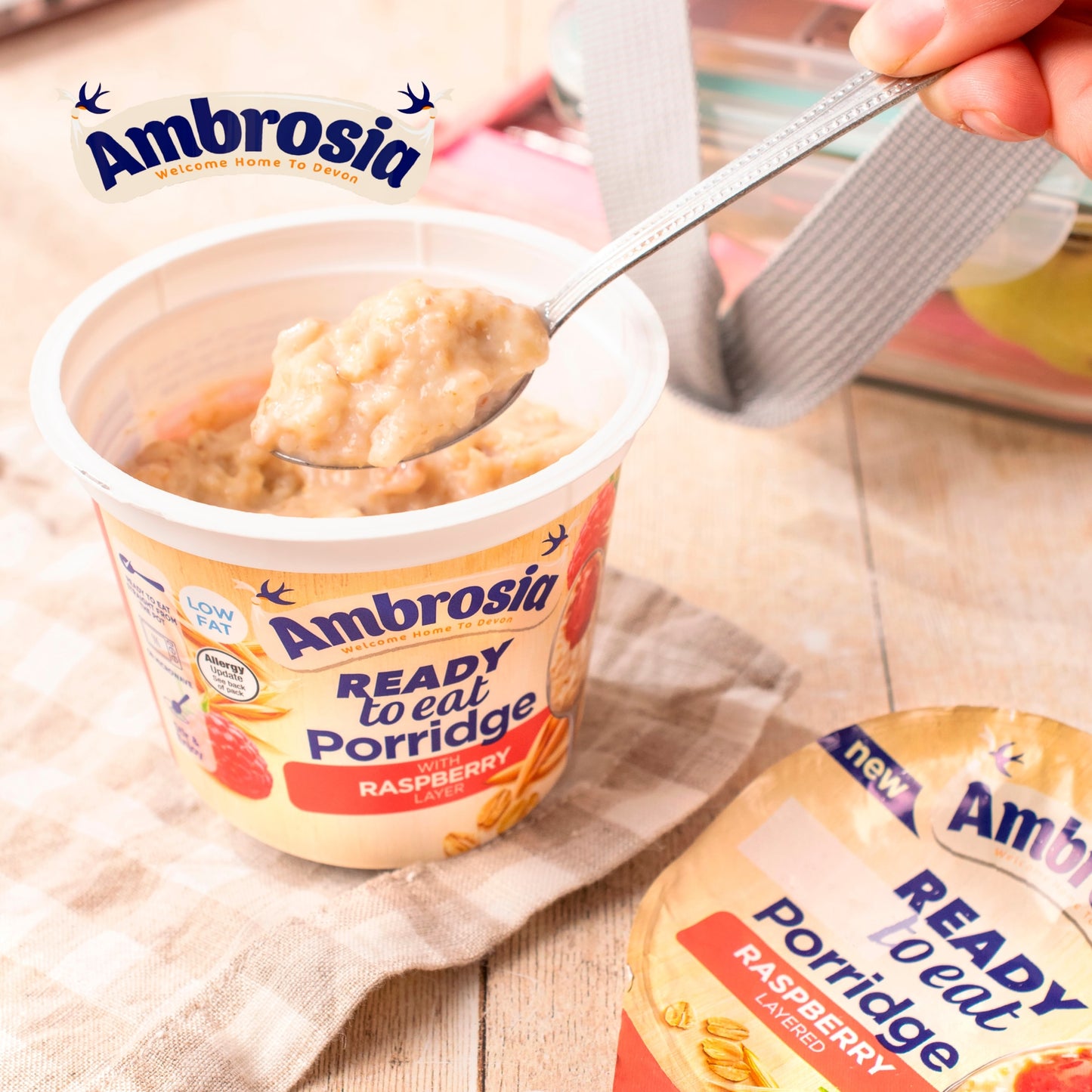 Ambrosia Ready to Eat Porridge Oat Cereal Pot Raspberry Layer 210g — image 4