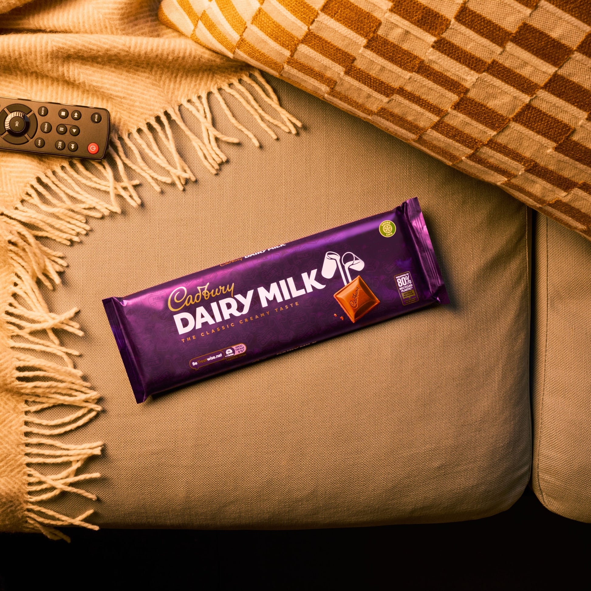 Cadbury Dairy Milk Chocolate Block 280g — image 2