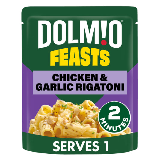 Dolmio Feasts Chicken & Garlic Rigatoni Pasta Ready Meal 250g — image 1