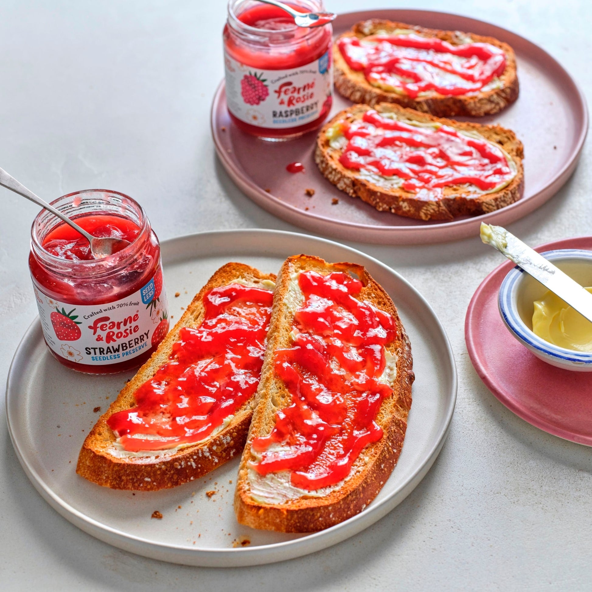 Fearne & Rosie Strawberry Seedless Preserve 310g — image 4