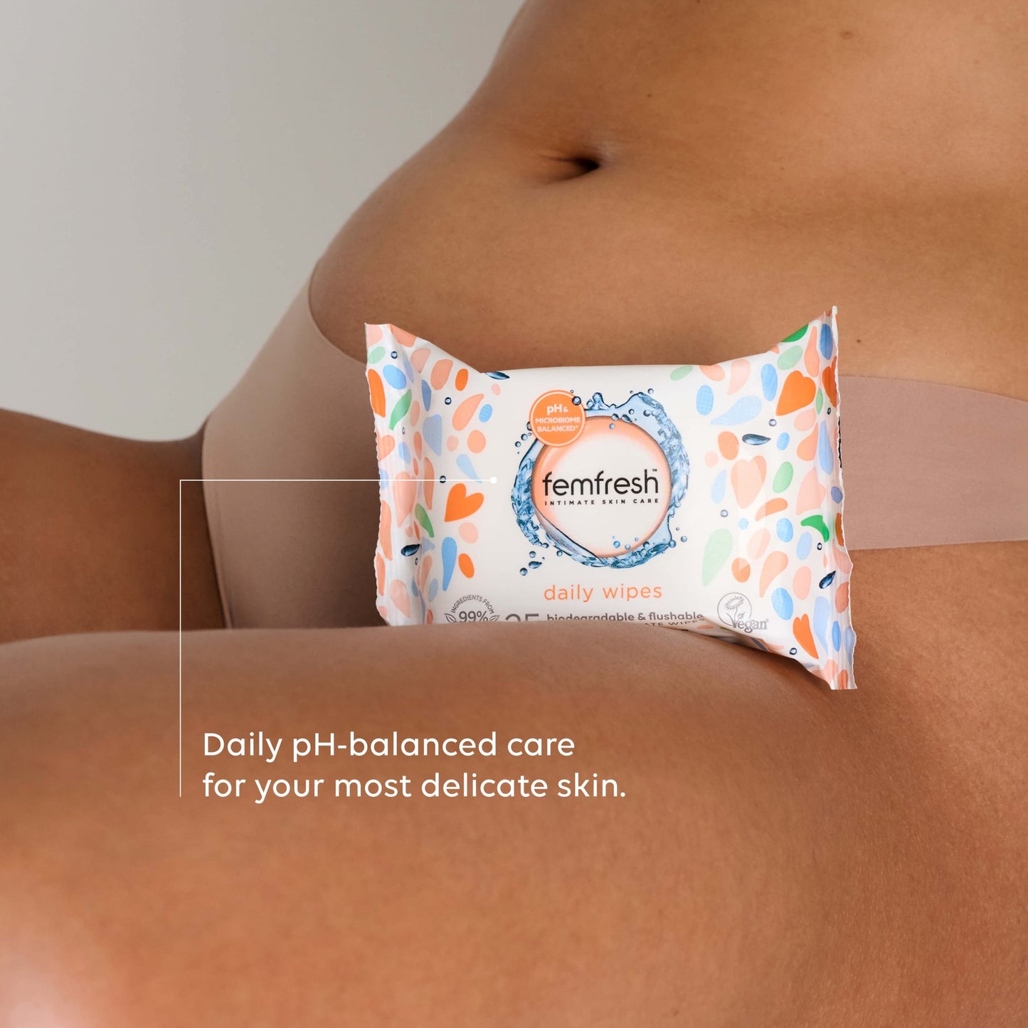 Femfresh Intimate Wipes 25 Pack — image 2