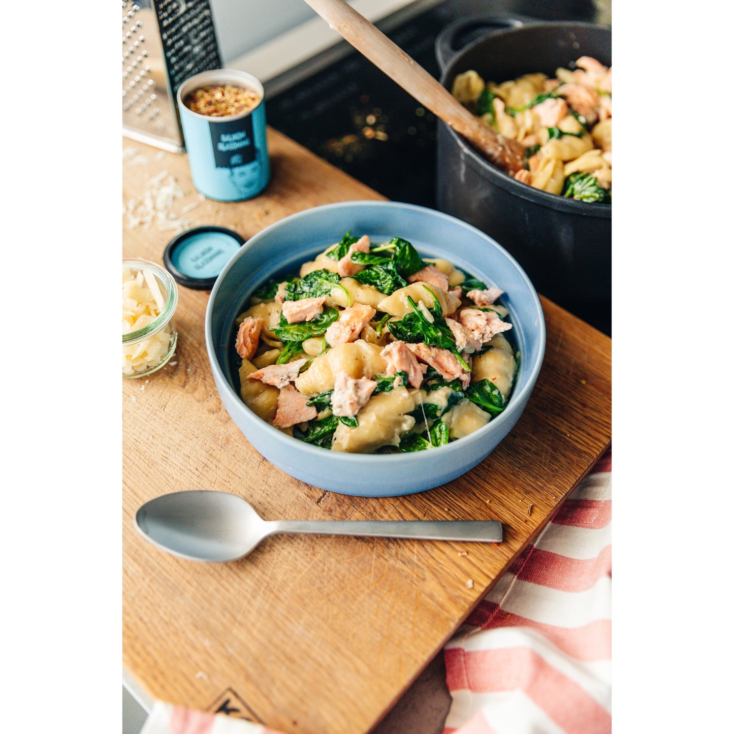 Just Spices Salmon Seasoning 55g — image 2