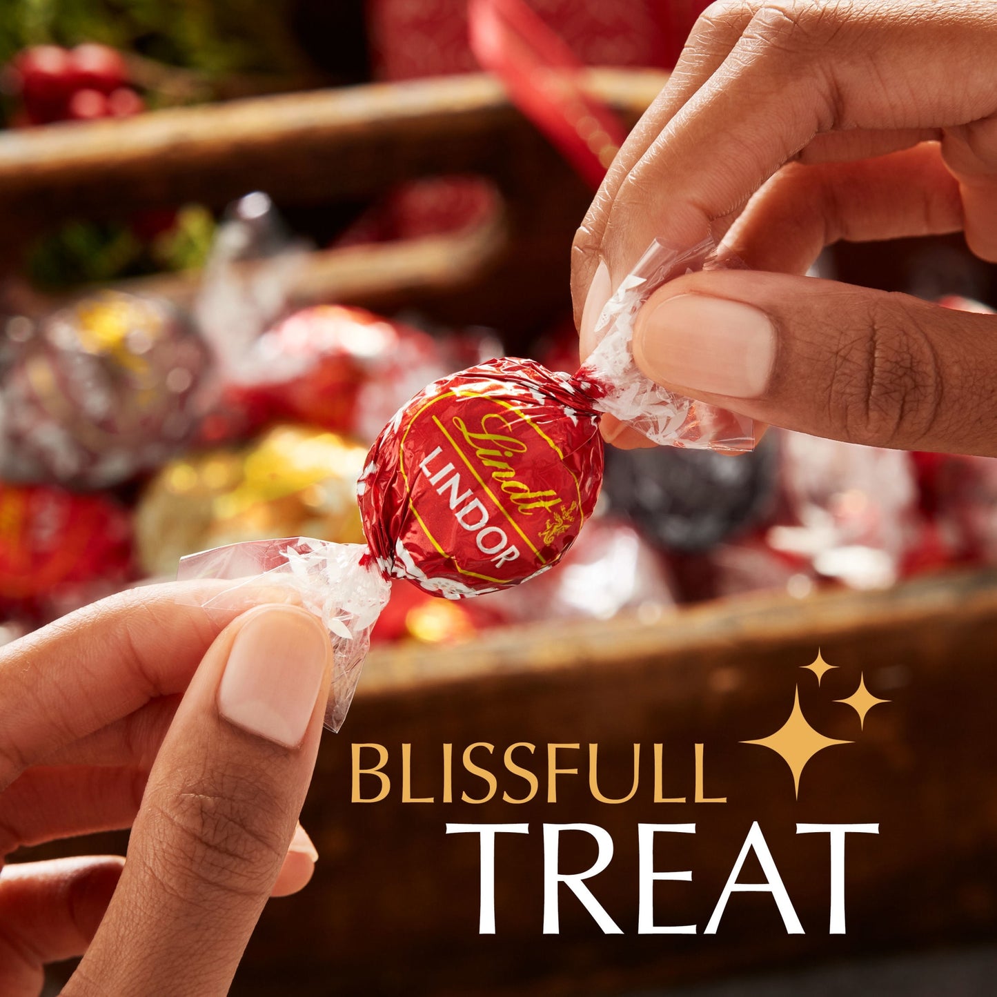 Lindt Lindor Assorted Chocolate Truffles 200G — image 4