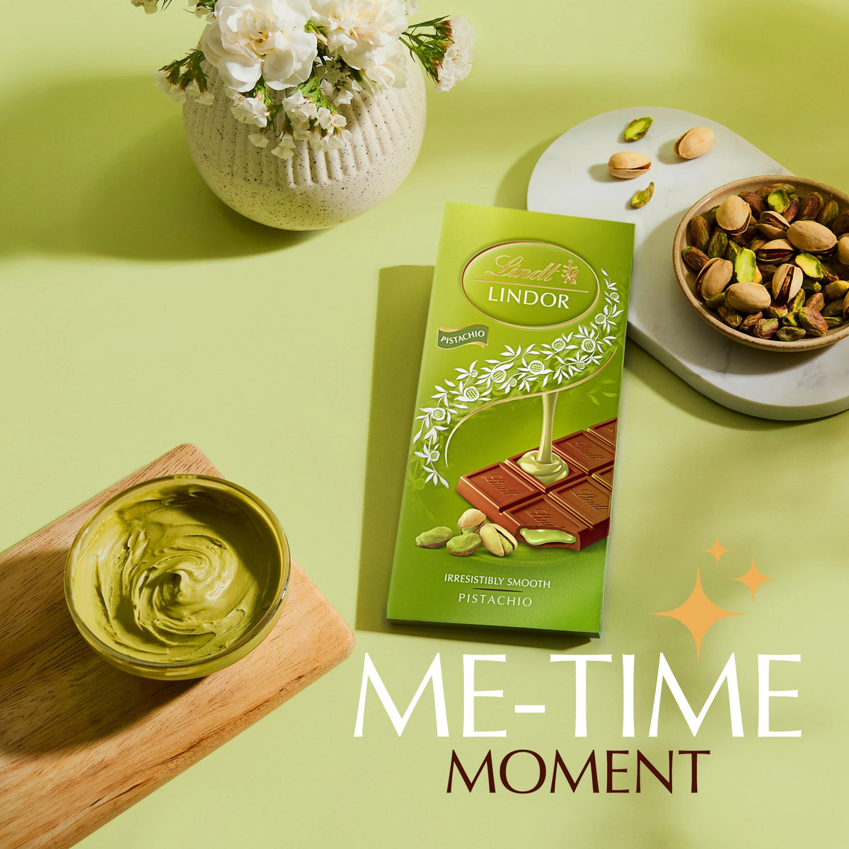Lindt Lindor Pistachio Chocolate Bar 100G — image 3