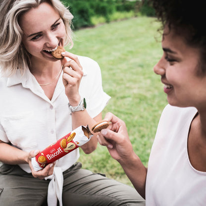 Lotus Biscoff Sandwich Biscuits - Vanilla Flavour 150g — image 3