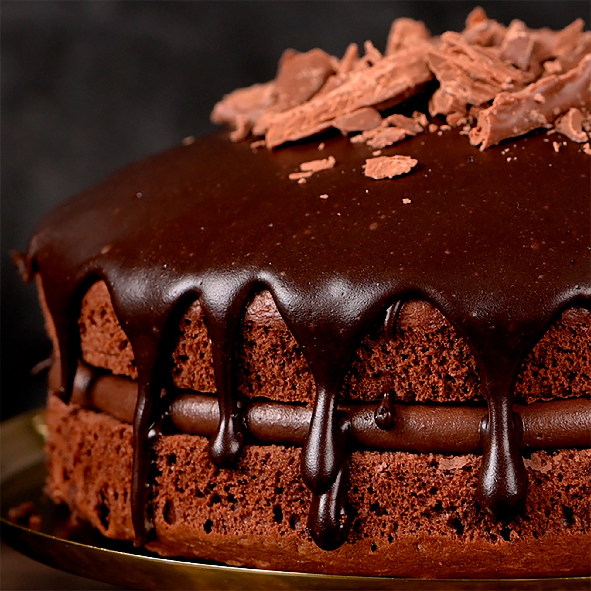 Mr Kipling Signature Baking Chocolate Fudge Fill & Glaze Cake Icing 400g — image 3