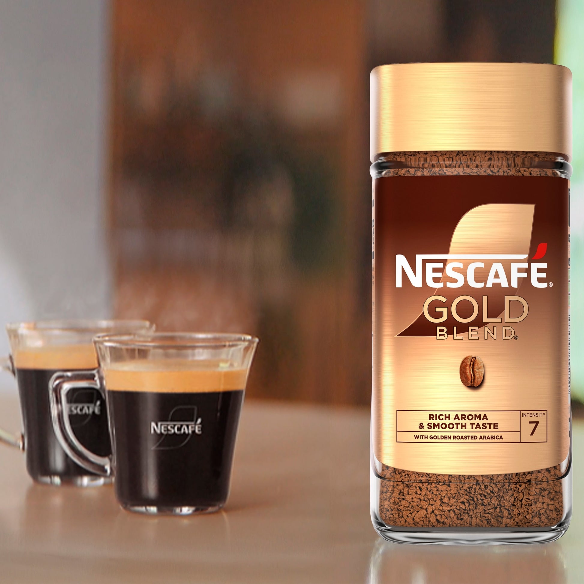 Nescafe Gold Blend Instant Coffee 190g — image 2