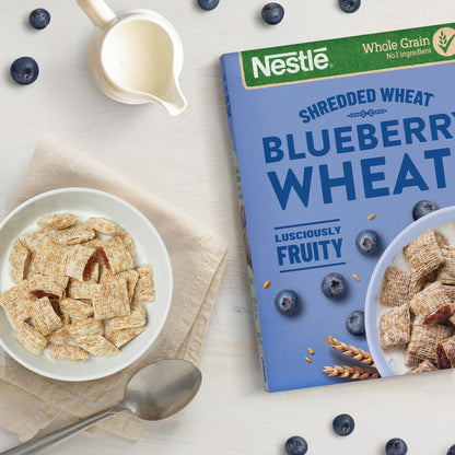 Nestlé Shredded Wheat Bitesize Blueberry Breakfast Cereal 450g — image 2