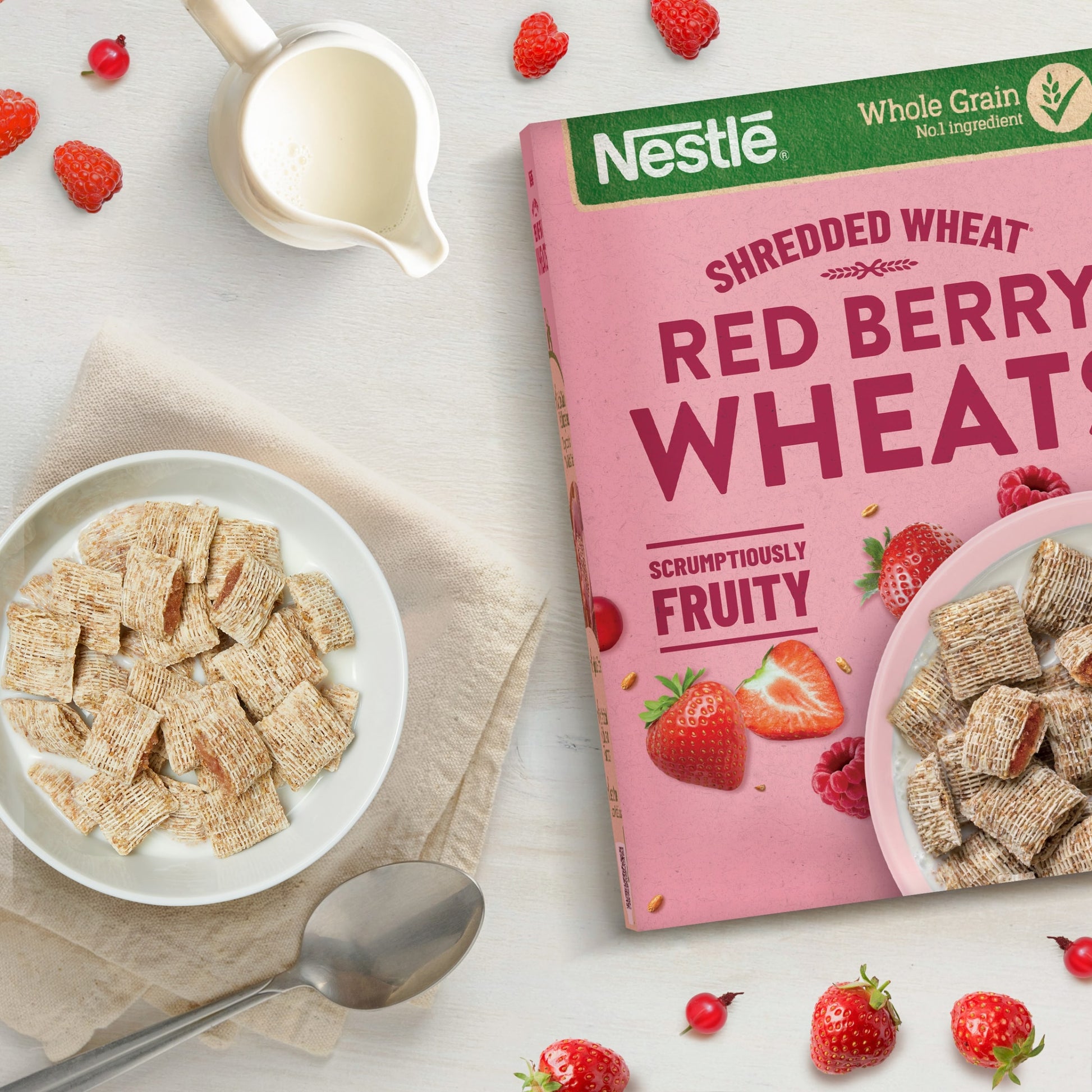Nestlé Shredded Wheat Bitesize Red Berries & Vanilla Breakfast Cereal 450g — image 2
