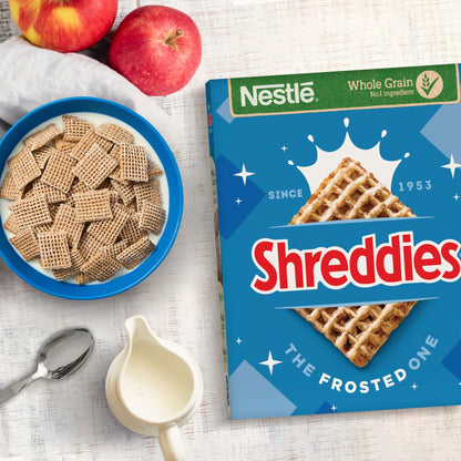 Nestlé Shreddies Frosted Malted Wheats Breakfast Cereal 600g — image 2
