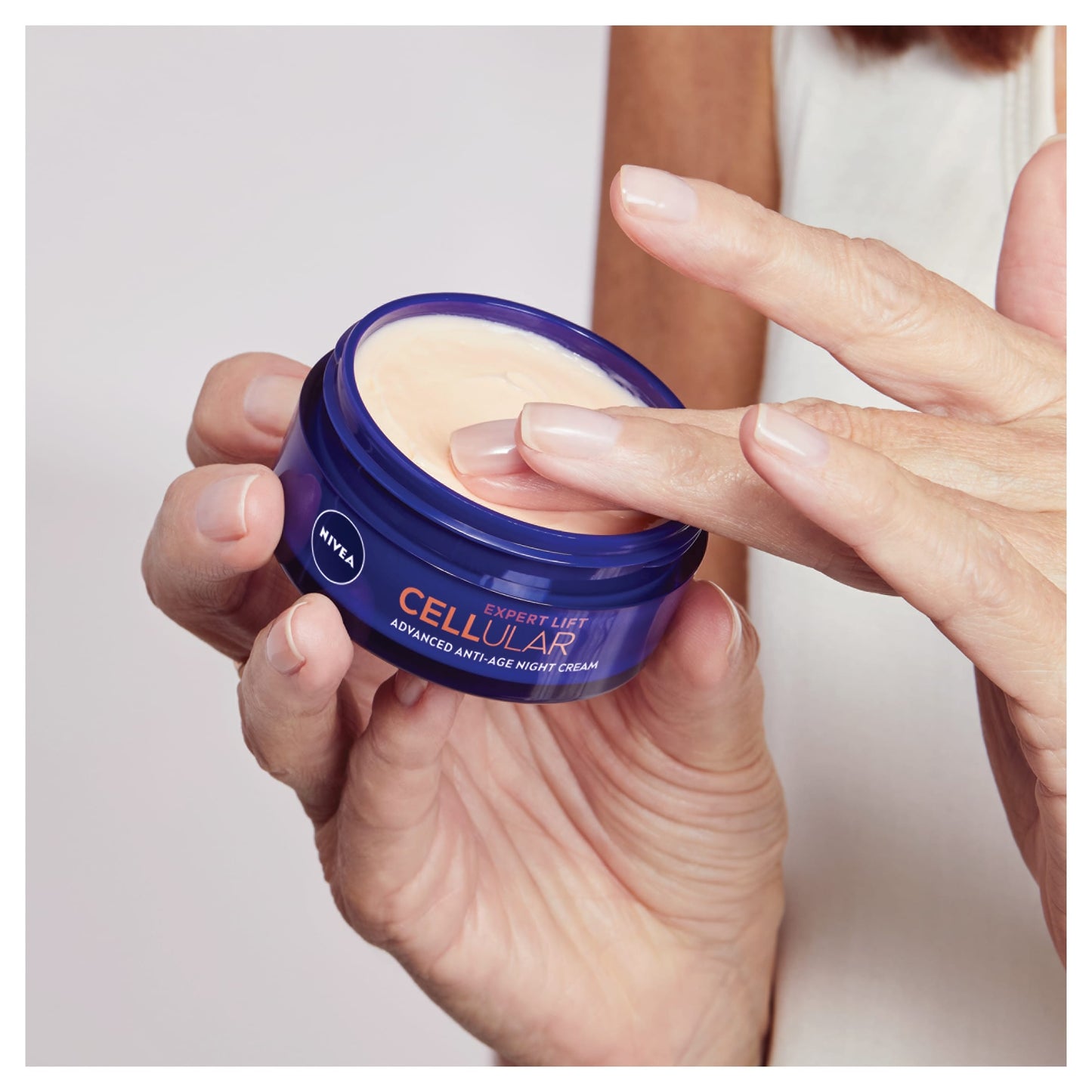 NIVEA Cellular Expert Lift Anti Age Night Cream Moisturiser 50ml — image 3