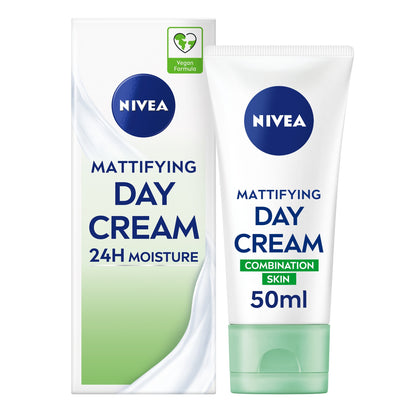 NIVEA Mattifying Day Cream Moisturiser Combination Skin 50ml — image 1