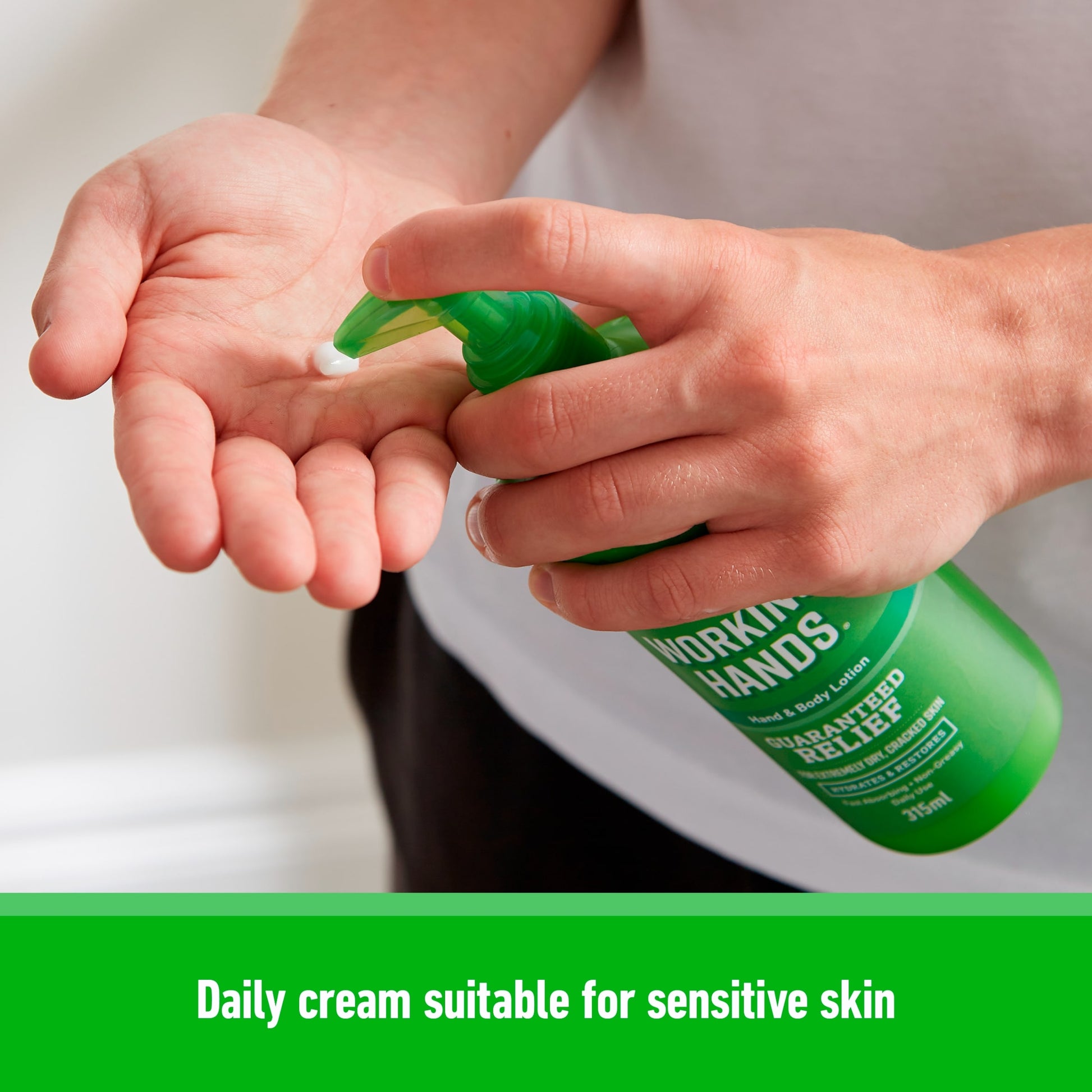 O'Keeffe's Working Hands Hand and Body Lotion 315ml — image 4
