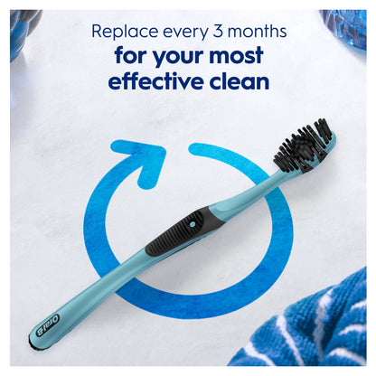 Oral-B Pro 3D White Medium Manual Toothbrush — image 4