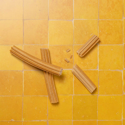 Pooch & Mutt Vegan Dental Sticks - Peanut Butter 7 Pack 251g — image 2