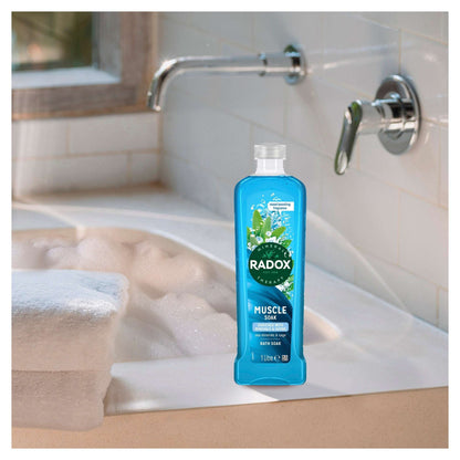 Radox Muscle Soak Bath Soak Bubble Bath 1L — image 4