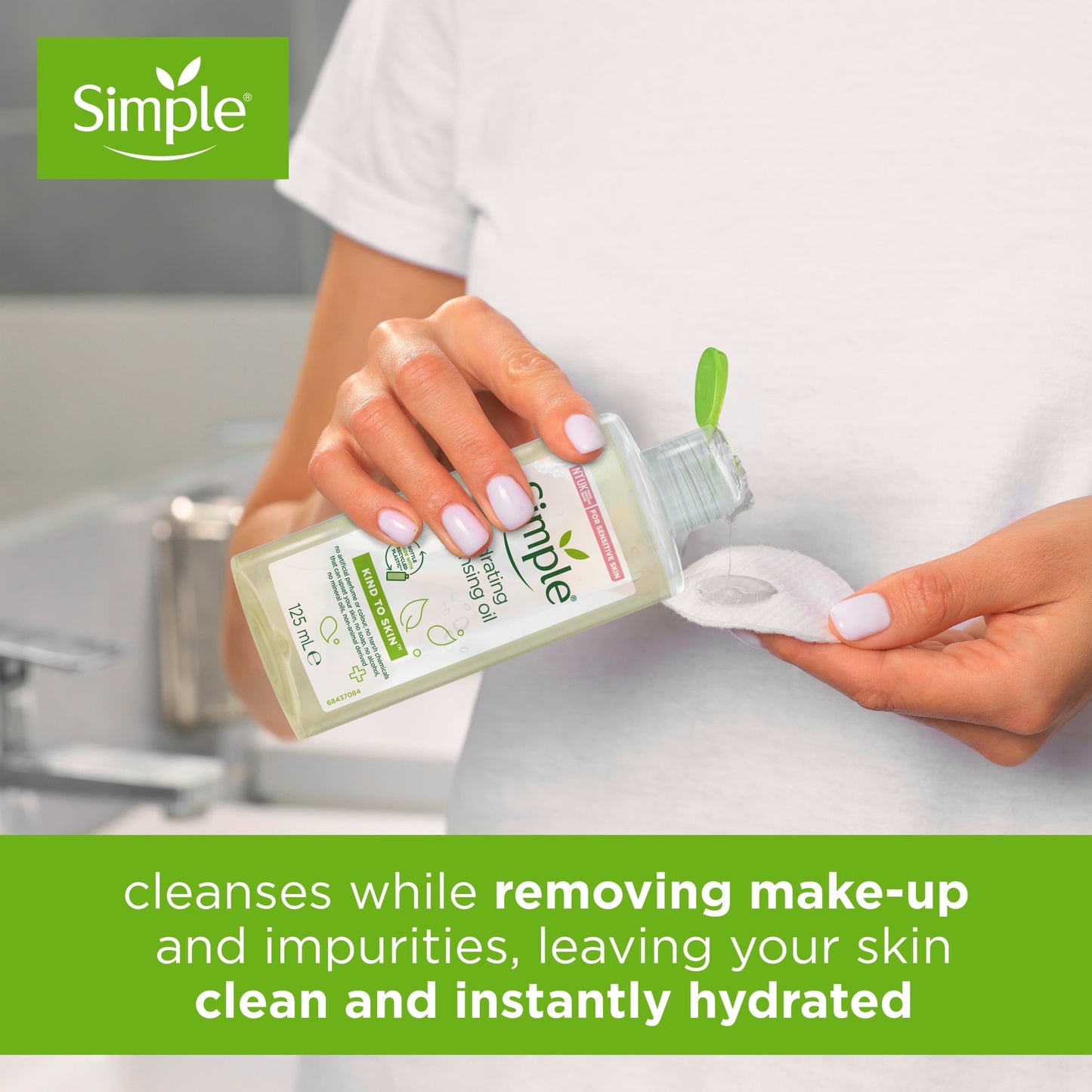 Simple Kind to Skin Hydrating Cleansing Oil 125ml — image 4
