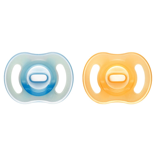 TOMMEE TIPPEE ULTRA LIGHT NIGHT GLOW ORTHODONTIC SILICONE 6-18M 2 SOOTHERS — image 1