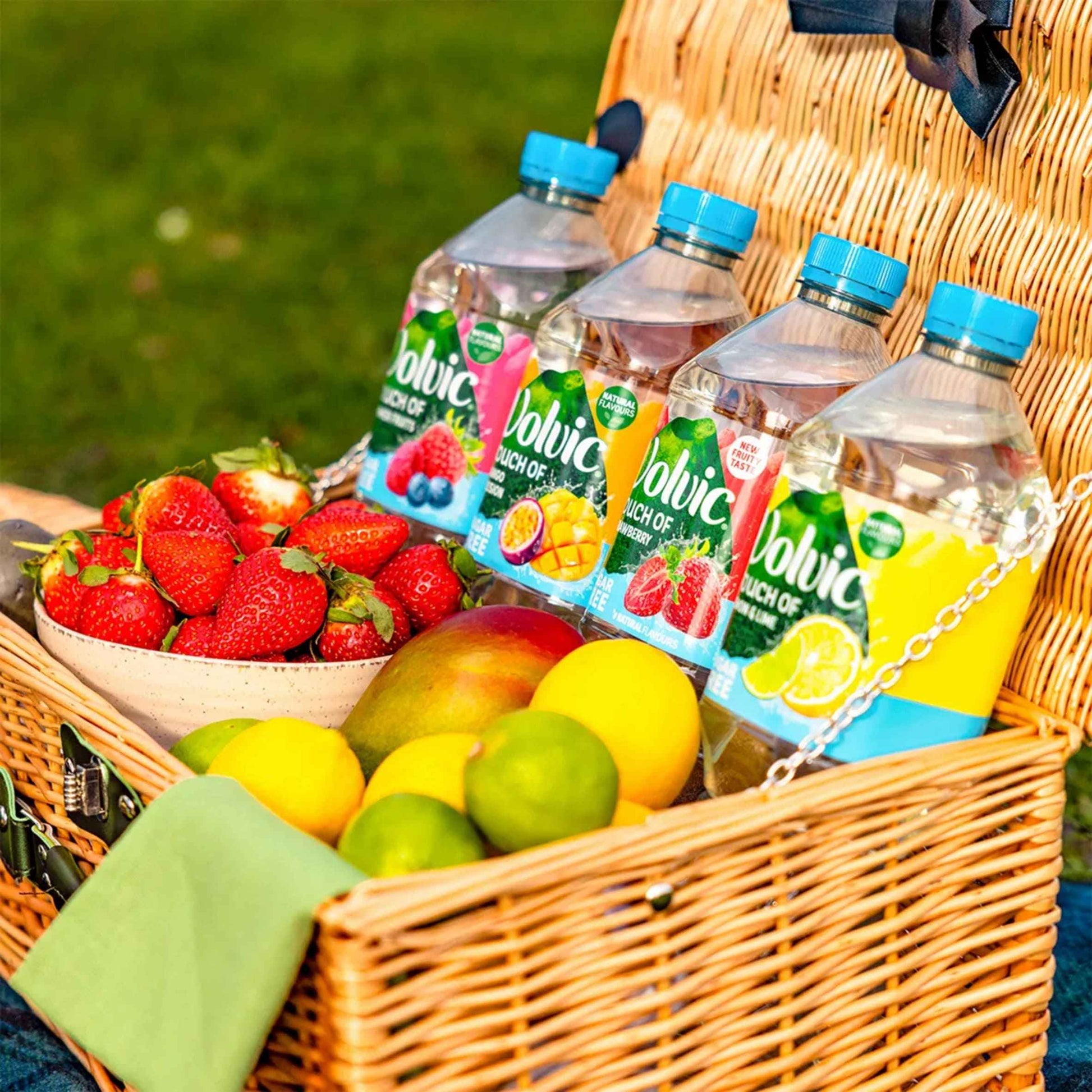VOLVIC Touch Of Fruit Peach & Raspberry Sugar Free Still Flavoured